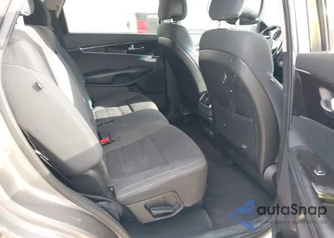 2016 Kia Sorento 2.4L Lx z USA, uszkodzony, nr VIN 5XYPG4A34GG153365